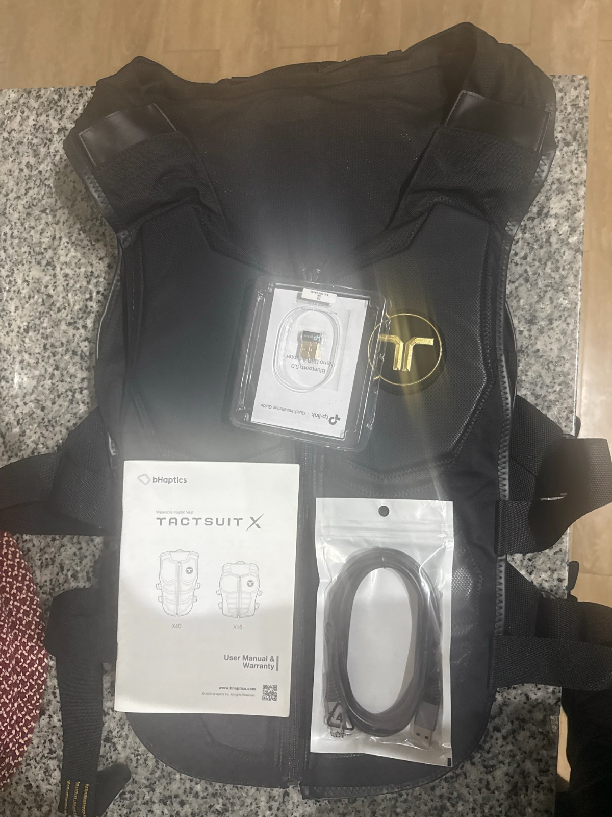 bHaptics TactSuit X40 BHTV40D001 - Image 2