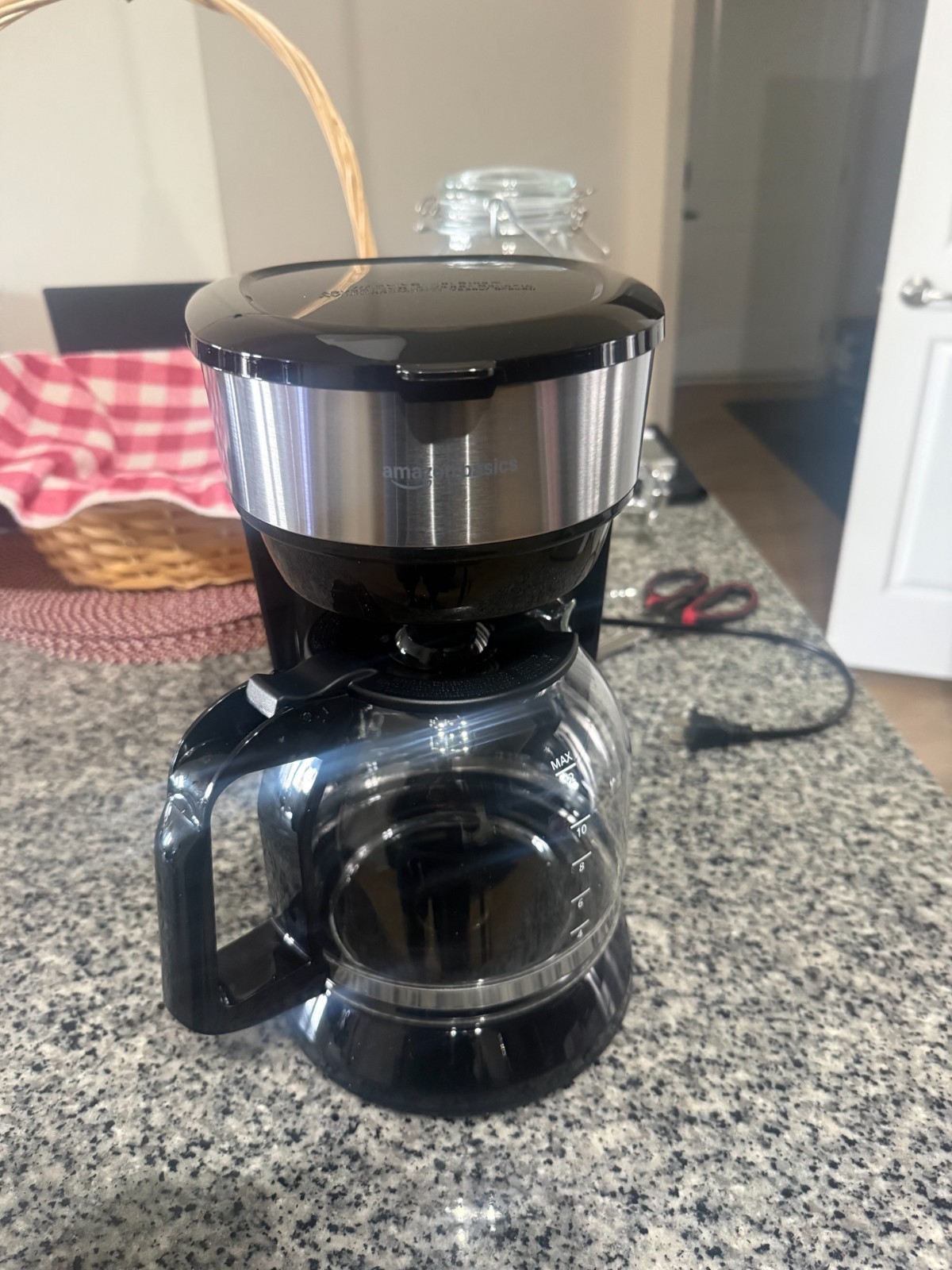 Amazon Basics CM1091A-UL 12-Cup Drip Coffee Maker Reusable Filter Open Box - Image 2